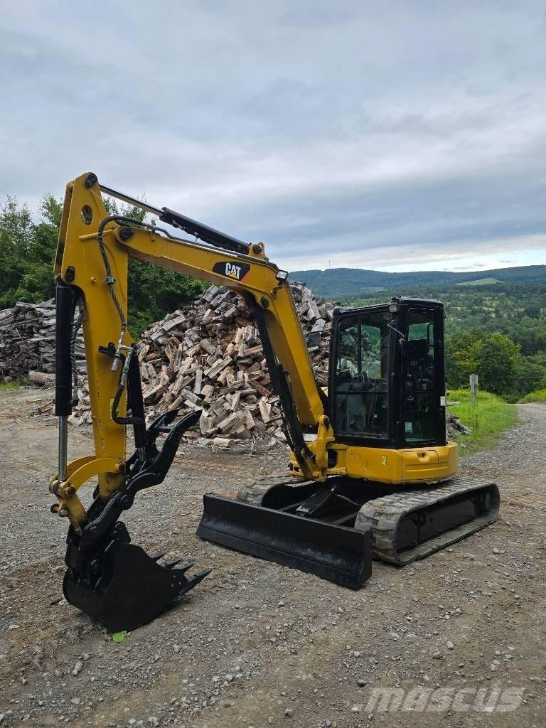 CAT 305.5 E CR Mini rýpadla < 7t