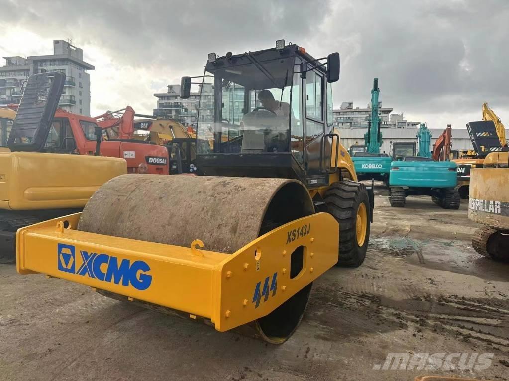 XCMG XS 143 J Tahačové válce