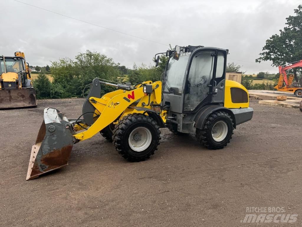Wacker Neuson WL 44 Kolové nakladače