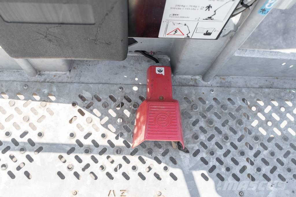 Manitou 200 ATJ Kloubové plošiny
