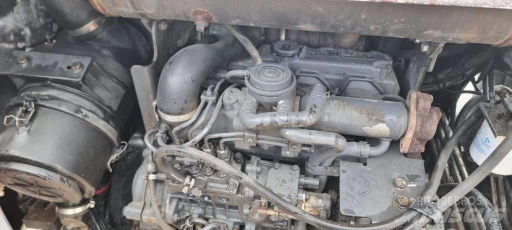Bobcat T 590 Smykem řízené nakladače