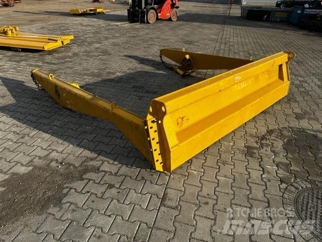 CAT 725 TAIL GATE Kloubové dempry