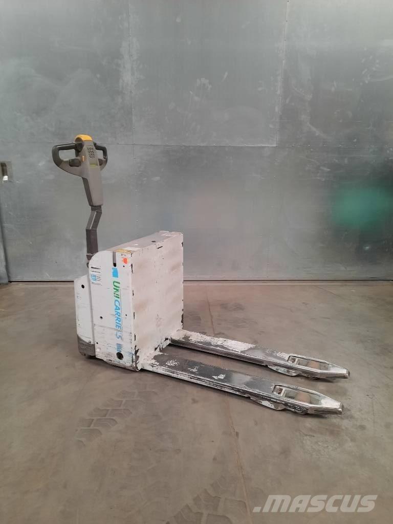 UniCarriers PLL180 Nízkozdvižný vozík