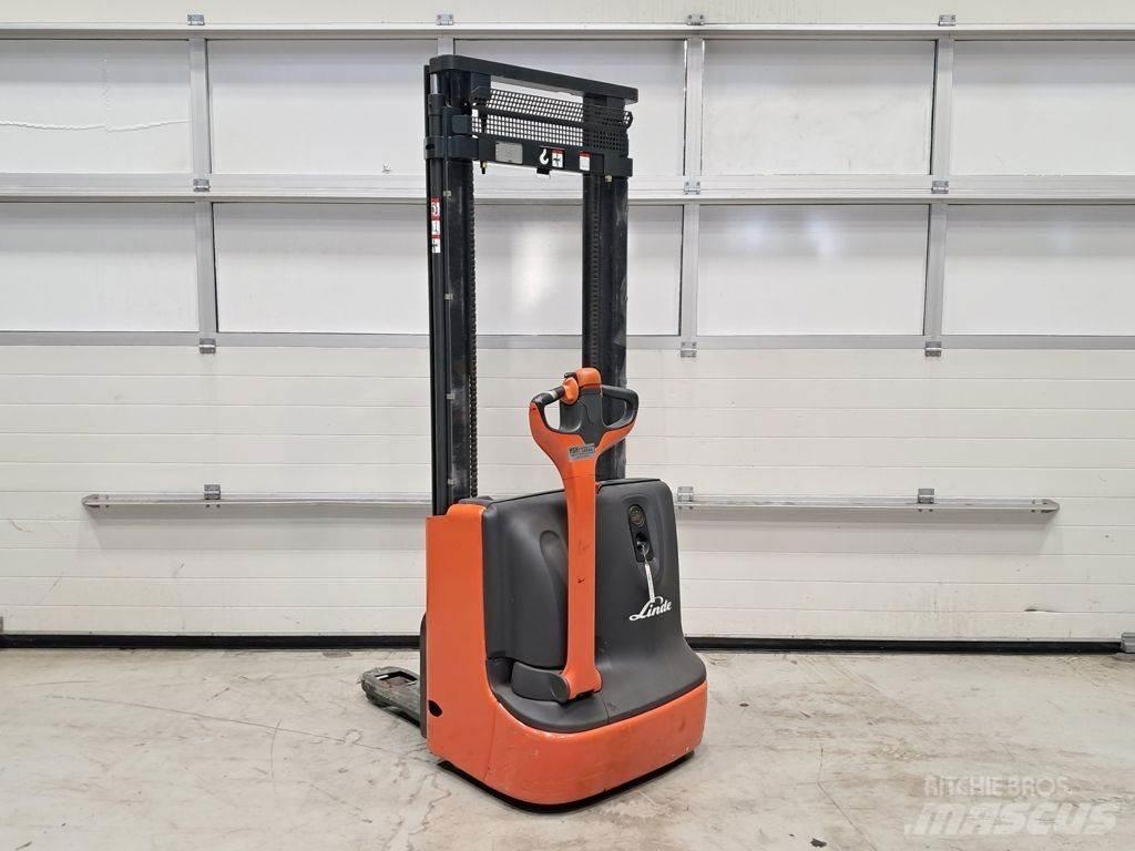 Linde L10 Ručně vedené vysokozdvižné vozíky