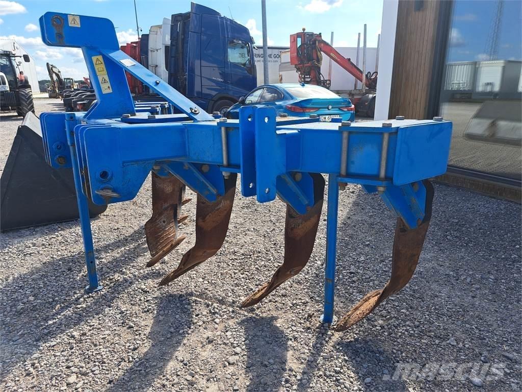 Mandam MGV6 3000 Obraceče a shrabovače sena