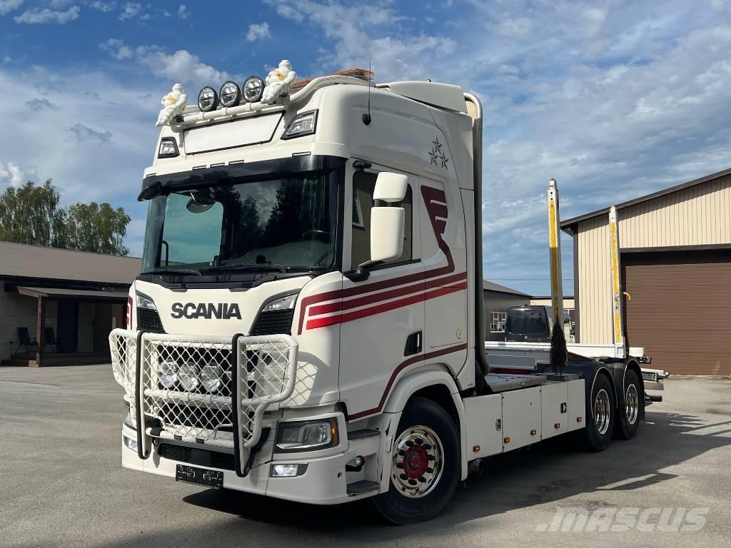 Scania R 730 B6X4NB Vozy na přepravu kmenů
