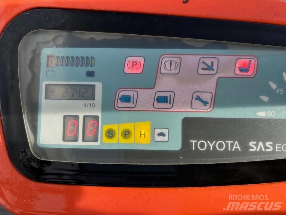 Toyota 7 FBEST 15 Akumulátorové vozíky