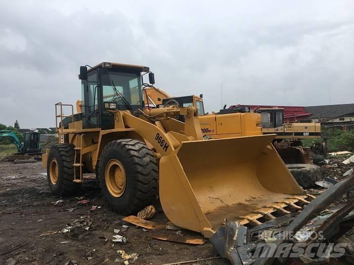 CAT 966H Kolové nakladače