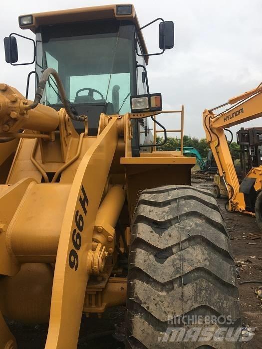CAT 966H Kolové nakladače