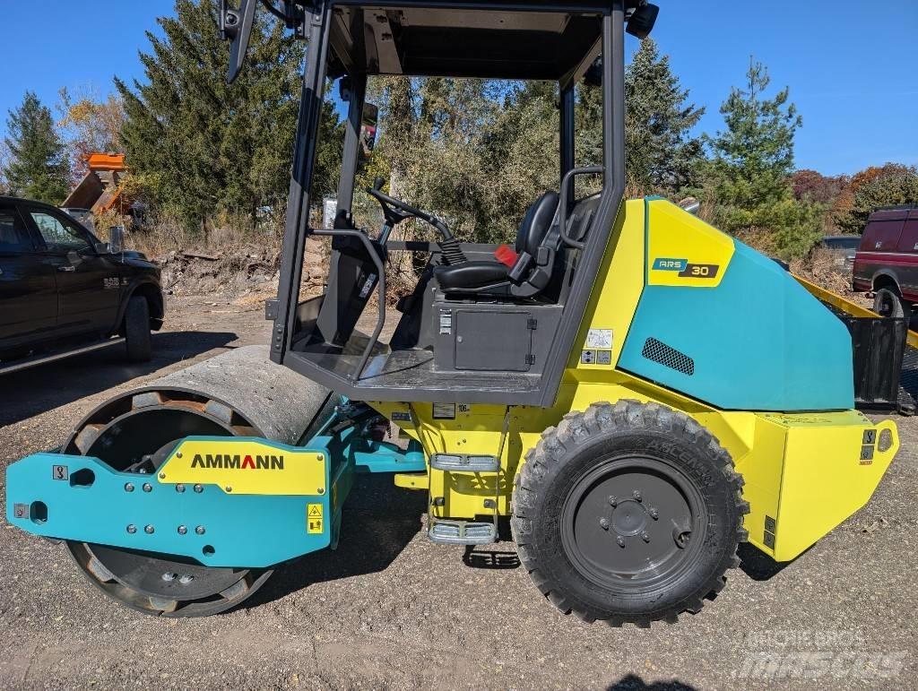 Ammann ARS30 Tahačové válce