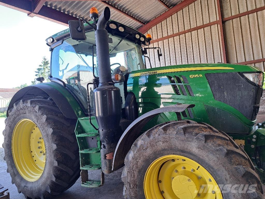 John Deere 6195R Traktory