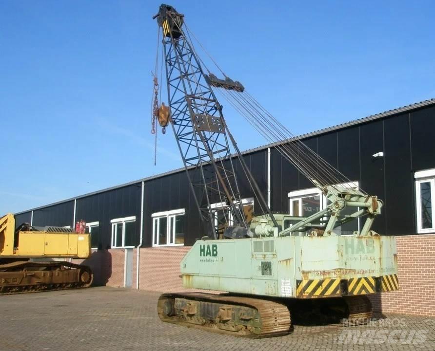 Hitachi KH125-3 Pásové jeřáby