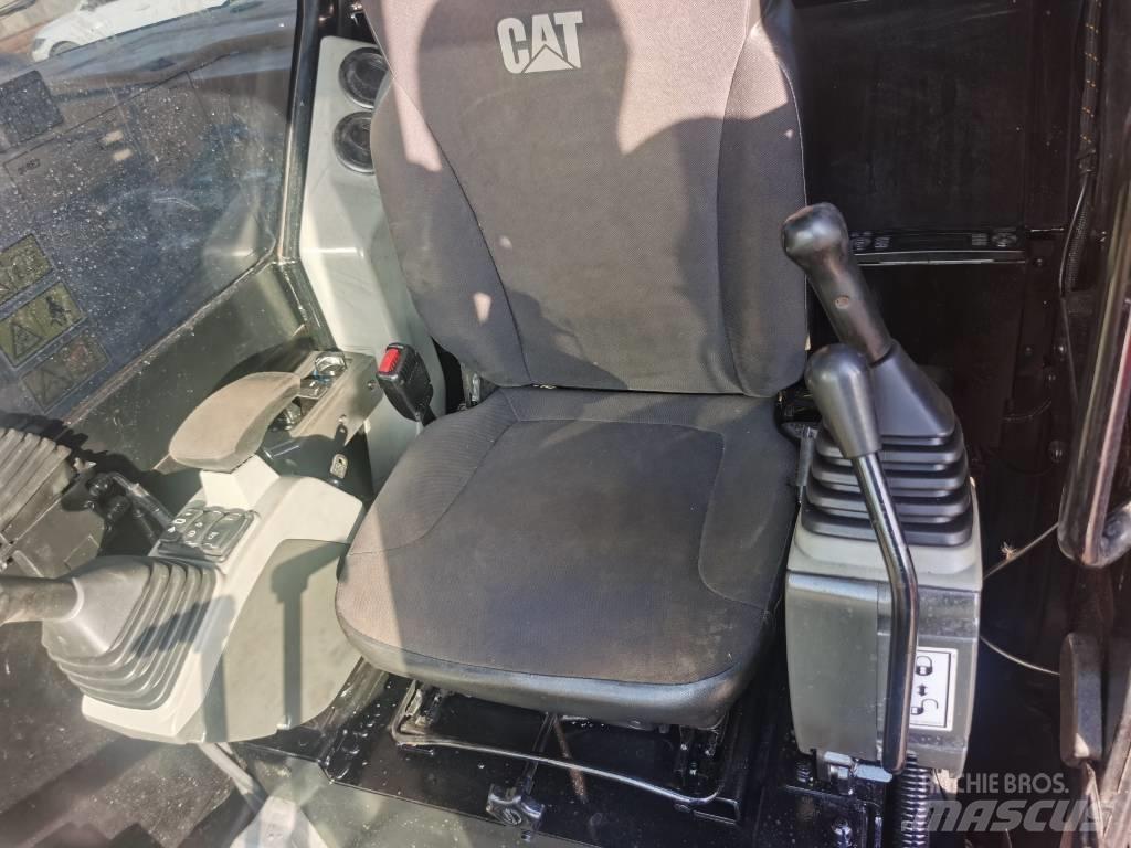 CAT 308 E 2 Pásová rýpadla
