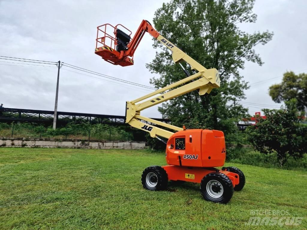 JLG 450 AJ Kloubové plošiny