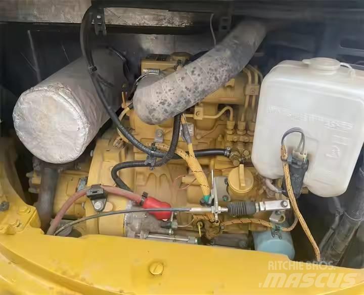 CAT 303.5E Mini rýpadla < 7t