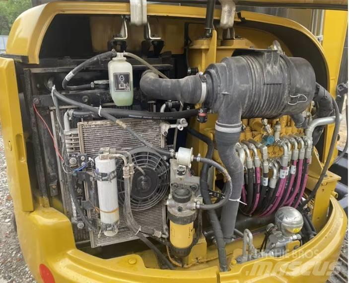CAT 303.5E Mini rýpadla < 7t