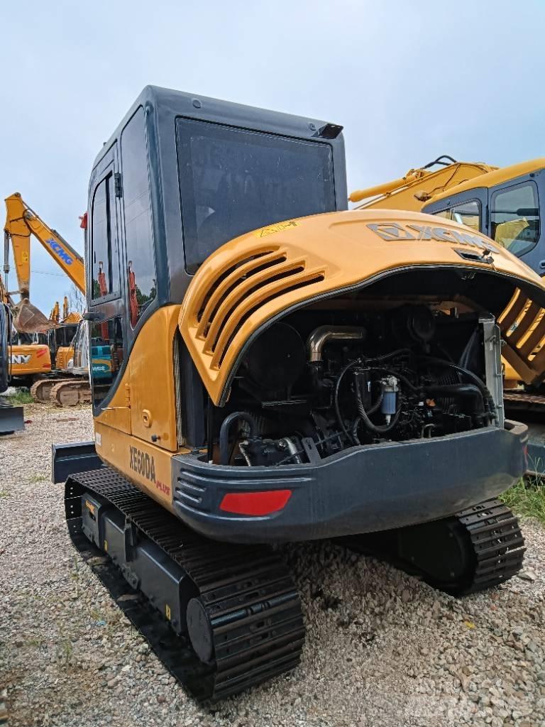XCMG XE 60 DA Mini rýpadla < 7t