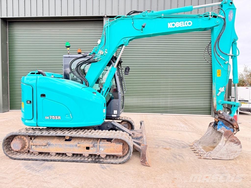 Kobelco SK75SR-7 Midi rýpadla 7t - 12t