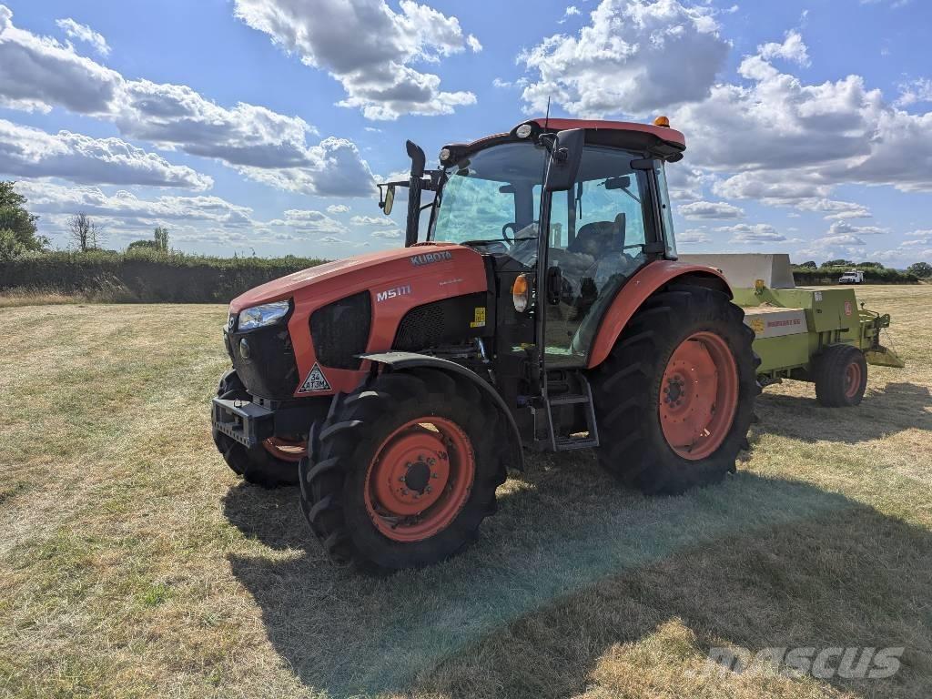 Kubota M 5-111 Traktory