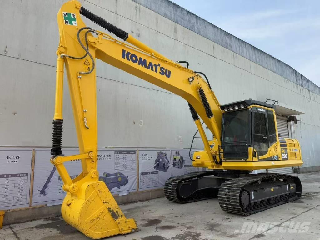 Komatsu PC 200-8N1 Pásová rýpadla
