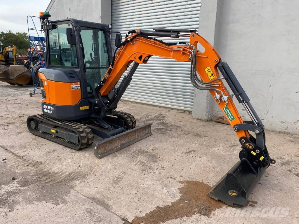 Develon DX 27 Z-7 Mini rýpadla < 7t