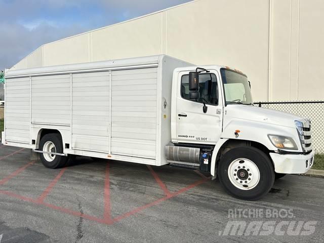 Hino 338 Vozy pro přepravu nápojů