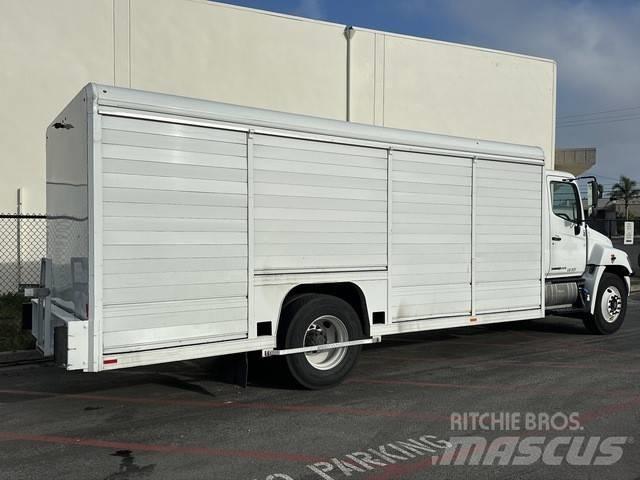 Hino 338 Vozy pro přepravu nápojů