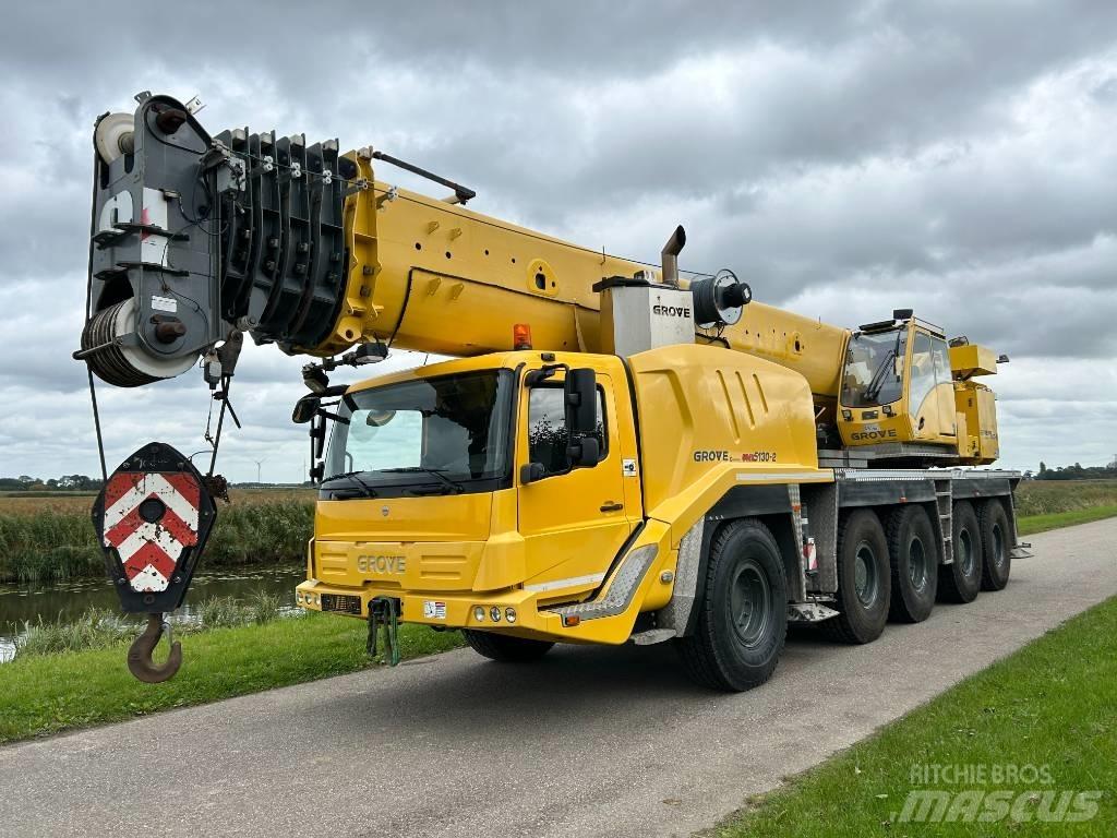 Grove GMK 5130-2 Univerzální terénní jeřáby