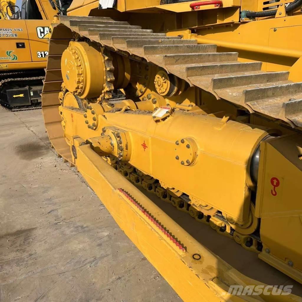 CAT D 8 R Pásové dozery