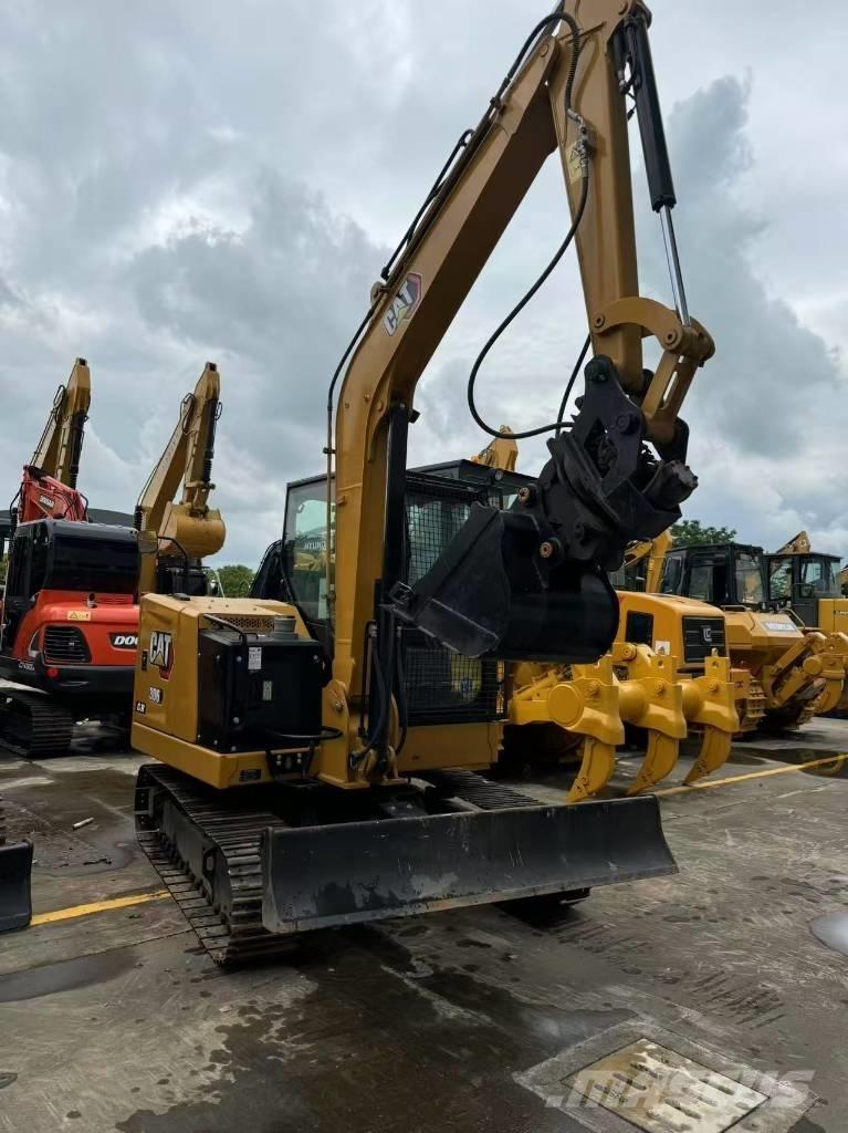 CAT 306 Mini rýpadla < 7t