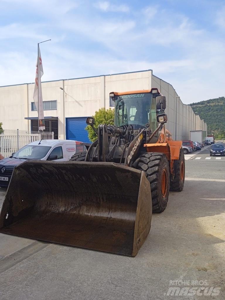 Doosan Dl250-5 Kolové nakladače