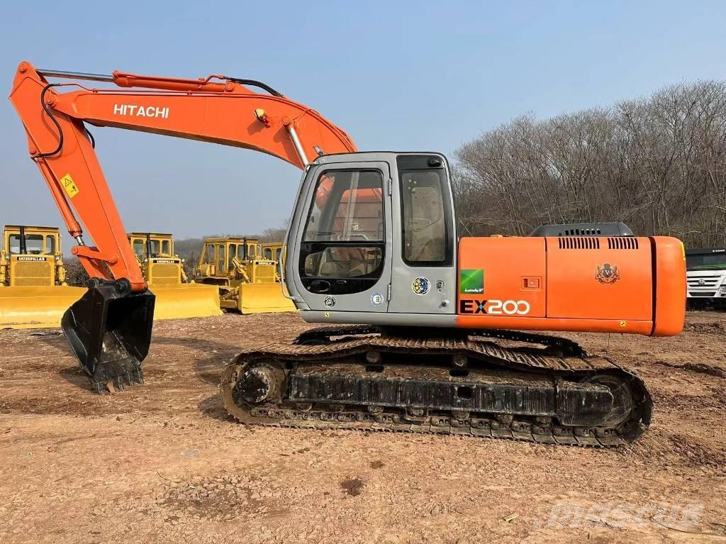 Hitachi EX 200 Pásová rýpadla