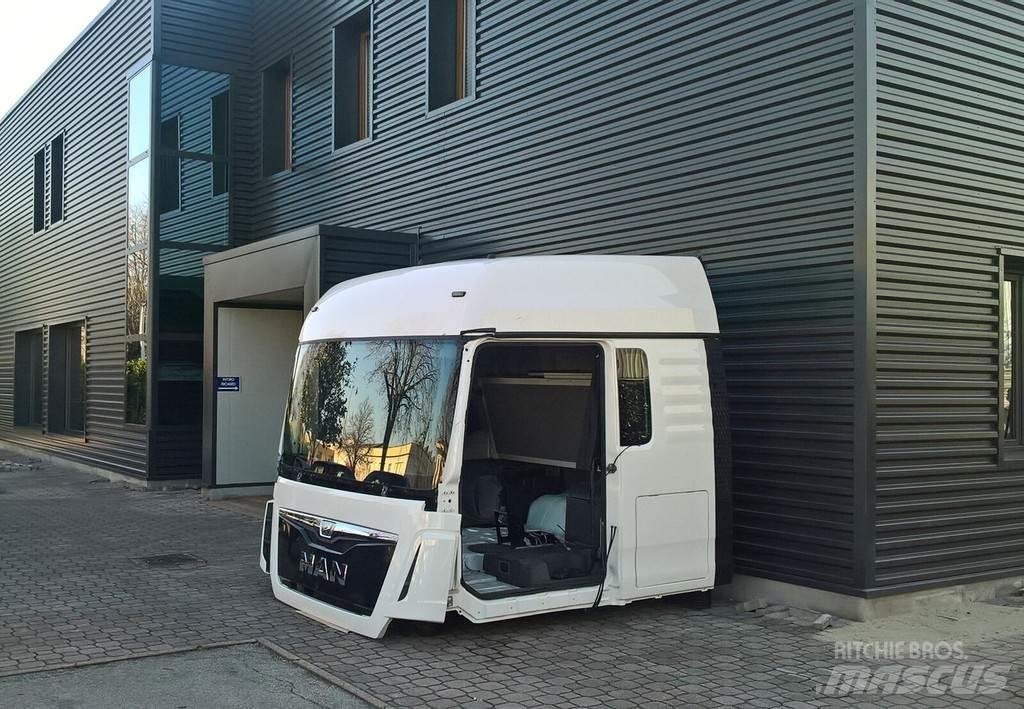 MAN TGX XLX EURO 6 Kabiny a interiér