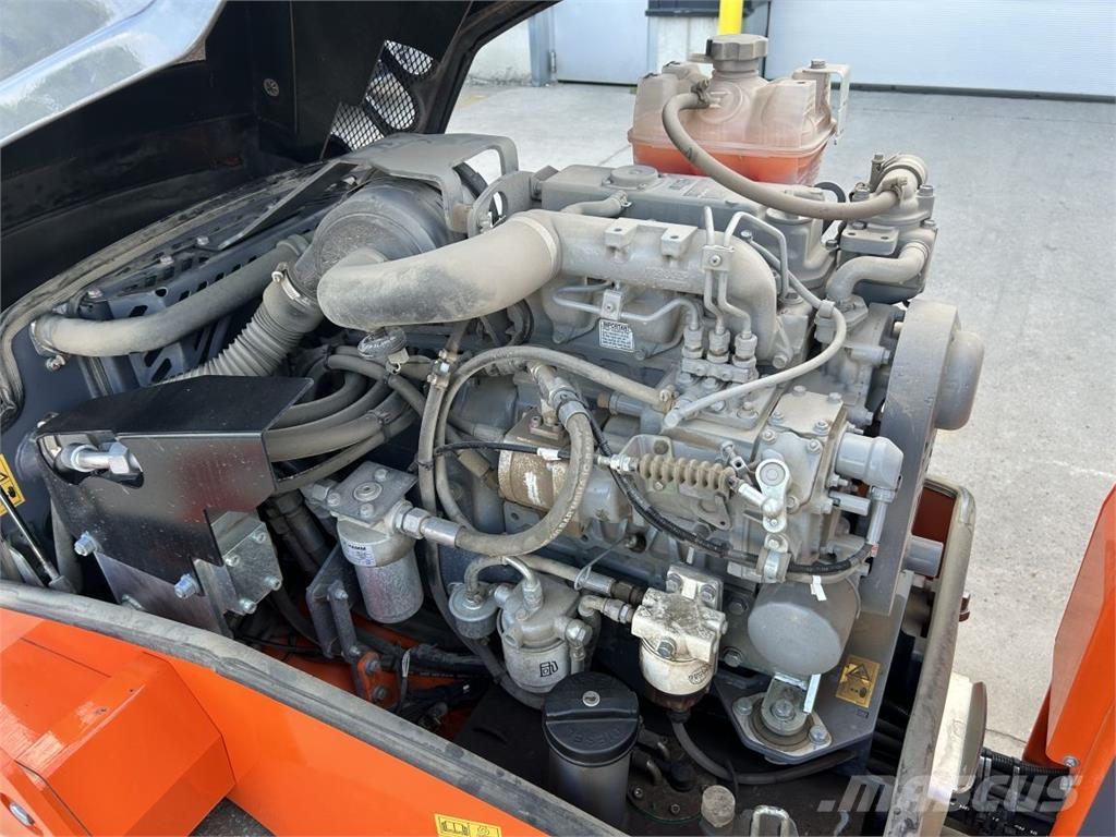 Hamm HD12VV (9036) Půdní kompaktory