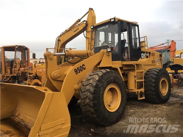 CAT 950C Kolové nakladače