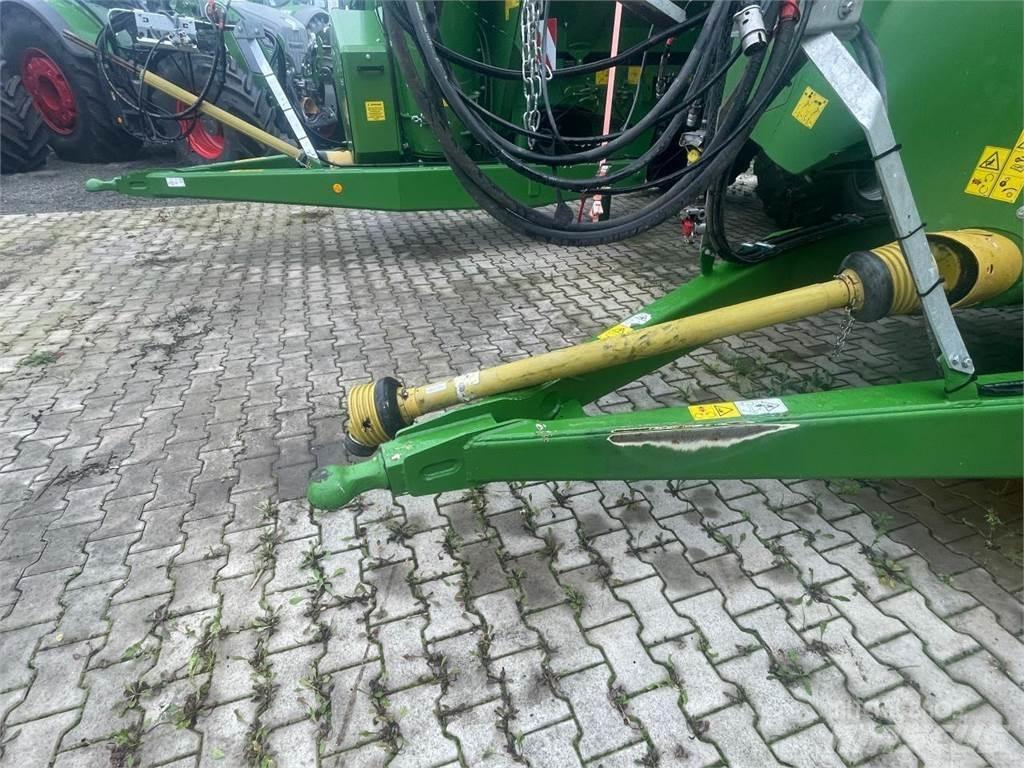Bergmann GTW 330 Obilné návěsy