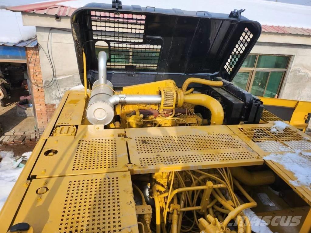 CAT 330B Pásová rýpadla