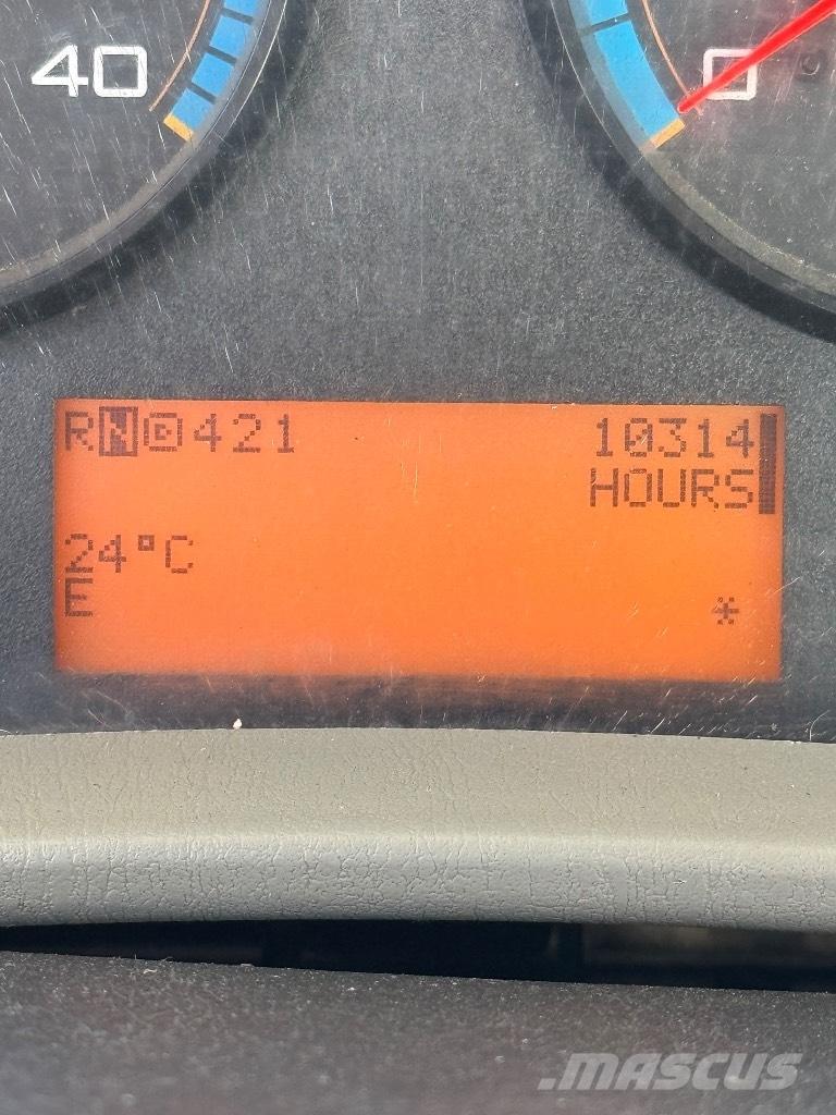  Reinert X7036 Nákladní auta s čerpadly betonu