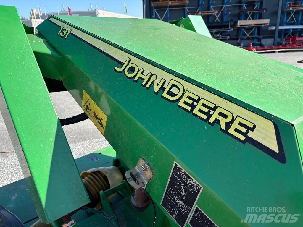 John Deere 131 Kondicionér žacího stroje