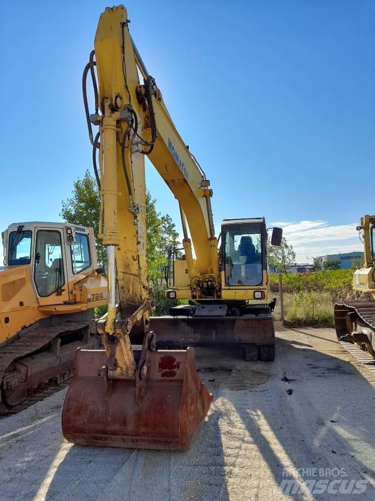 Komatsu PW200-7 Kolová rýpadla
