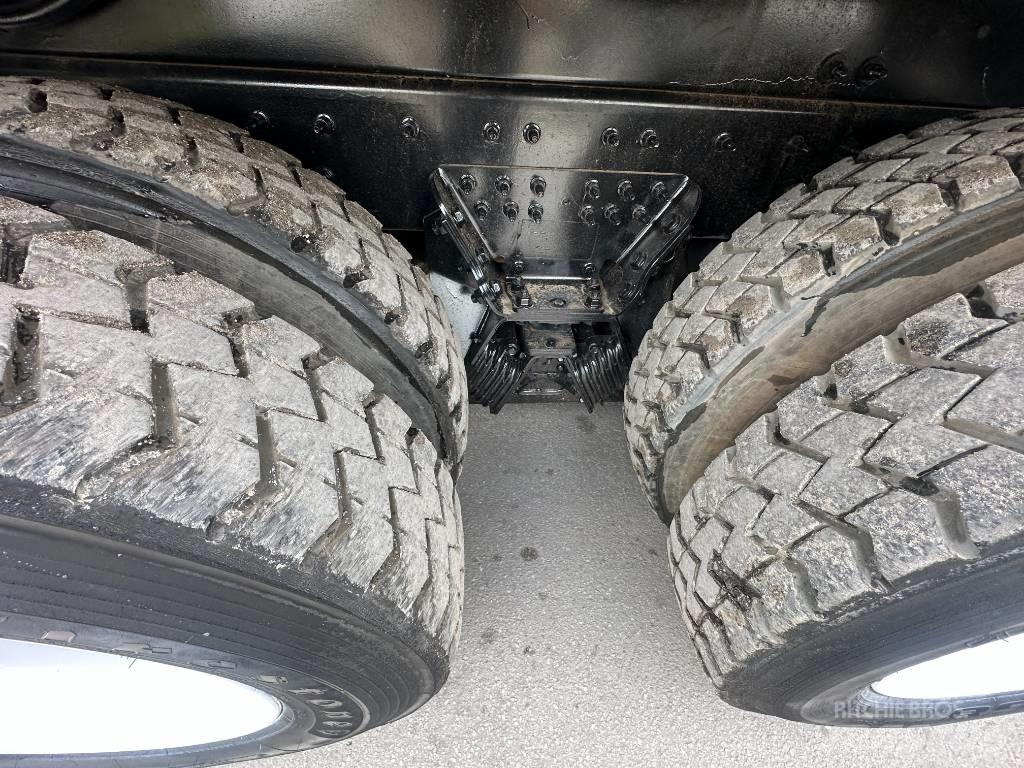 International 7500 Kombinované/Čerpací cisterny