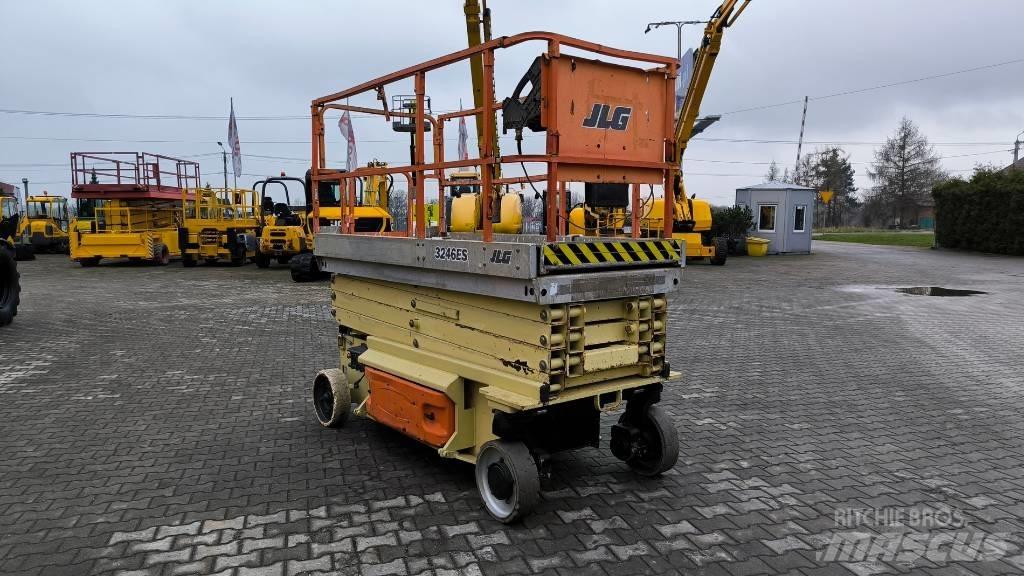 JLG 3246 ES Nůžková zvedací plošina