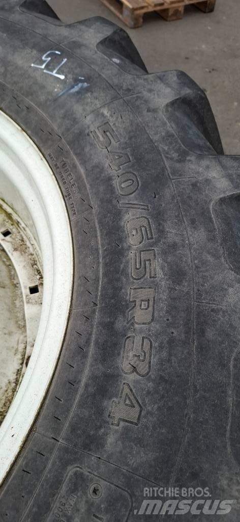 Firestone 540/65R_34 Pneumatiky, kola a ráfky