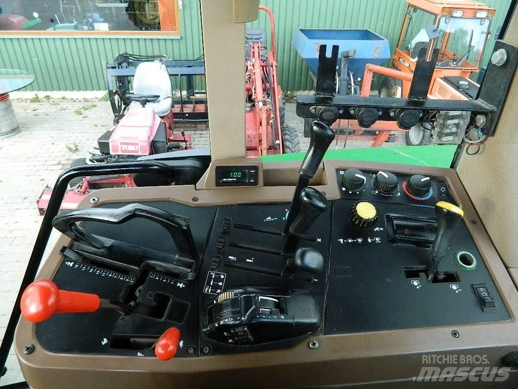 John Deere 7800 Traktory