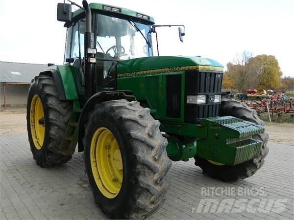 John Deere 7800 Traktory