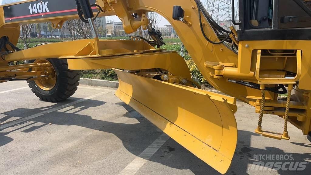 CAT 140 K Grejdry