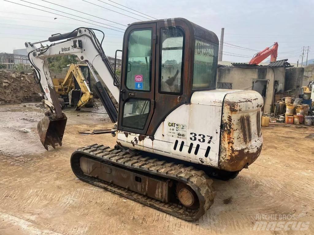 Bobcat 337 Mini rýpadla < 7t