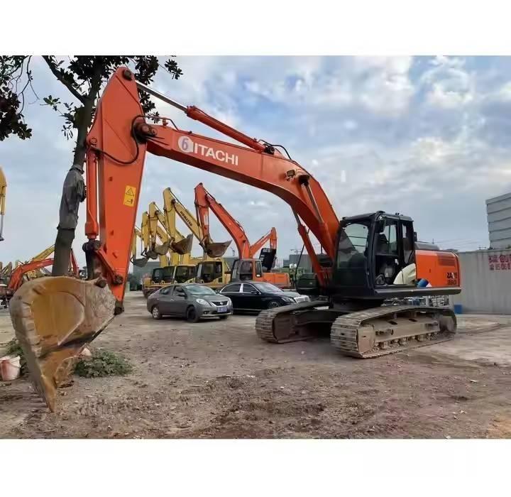 Hitachi ZX 250 Pásová rýpadla