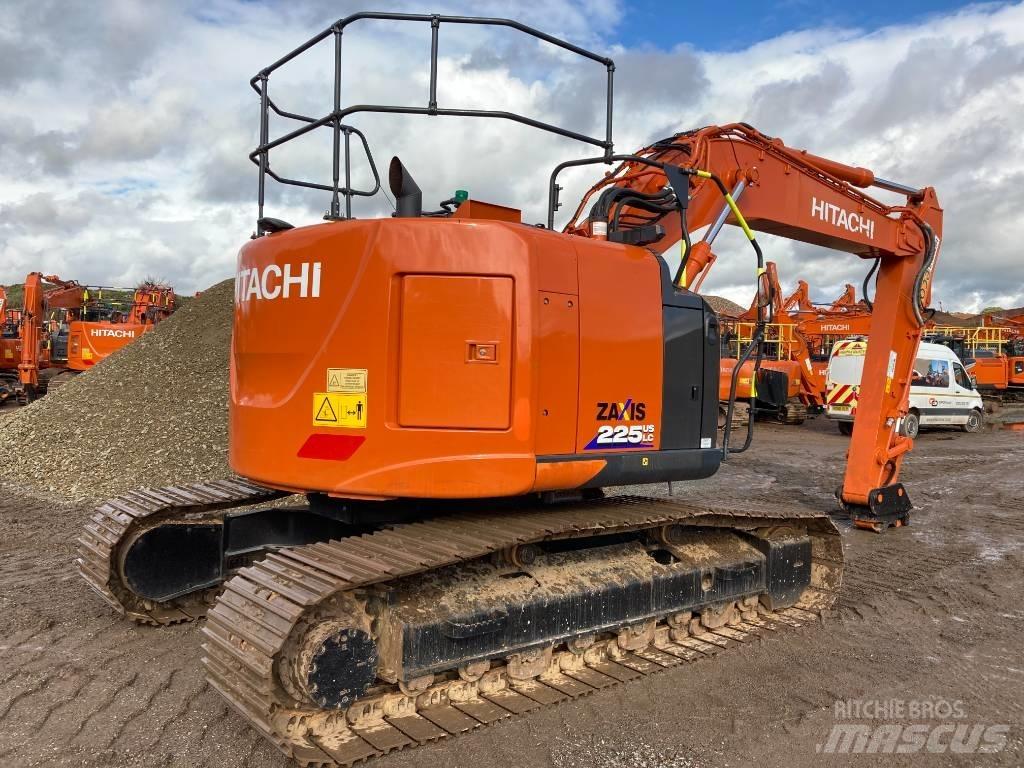 Hitachi ZX225USLC-6 Pásová rýpadla