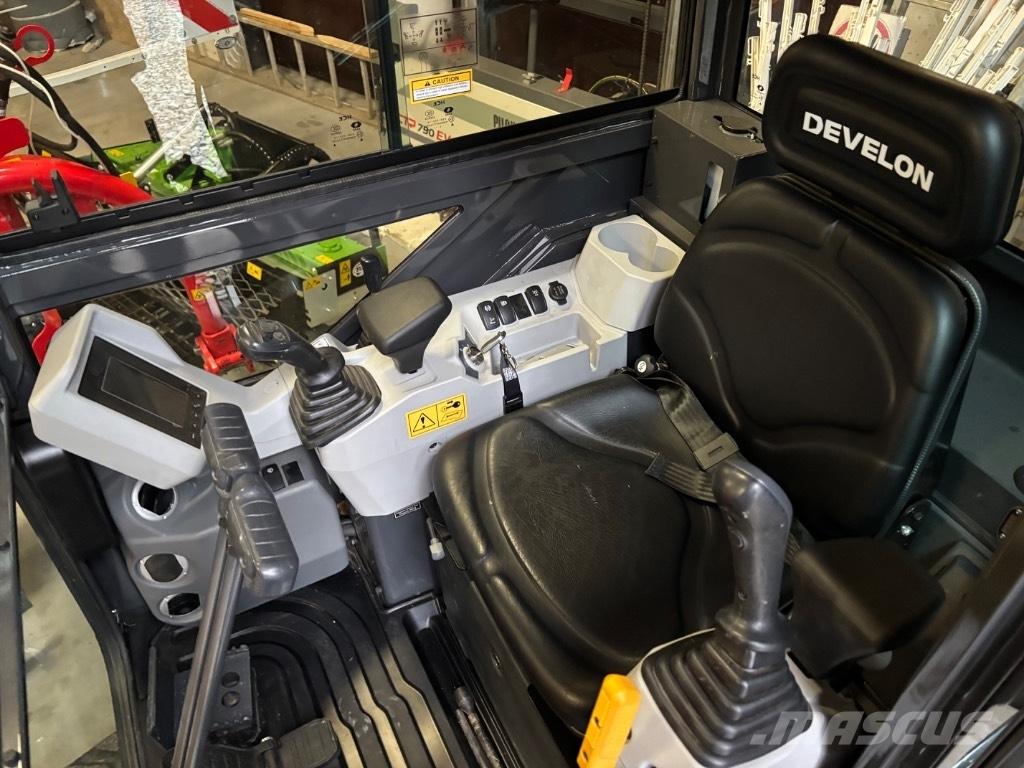 Develon DX 19 Z-7 Mini rýpadla < 7t